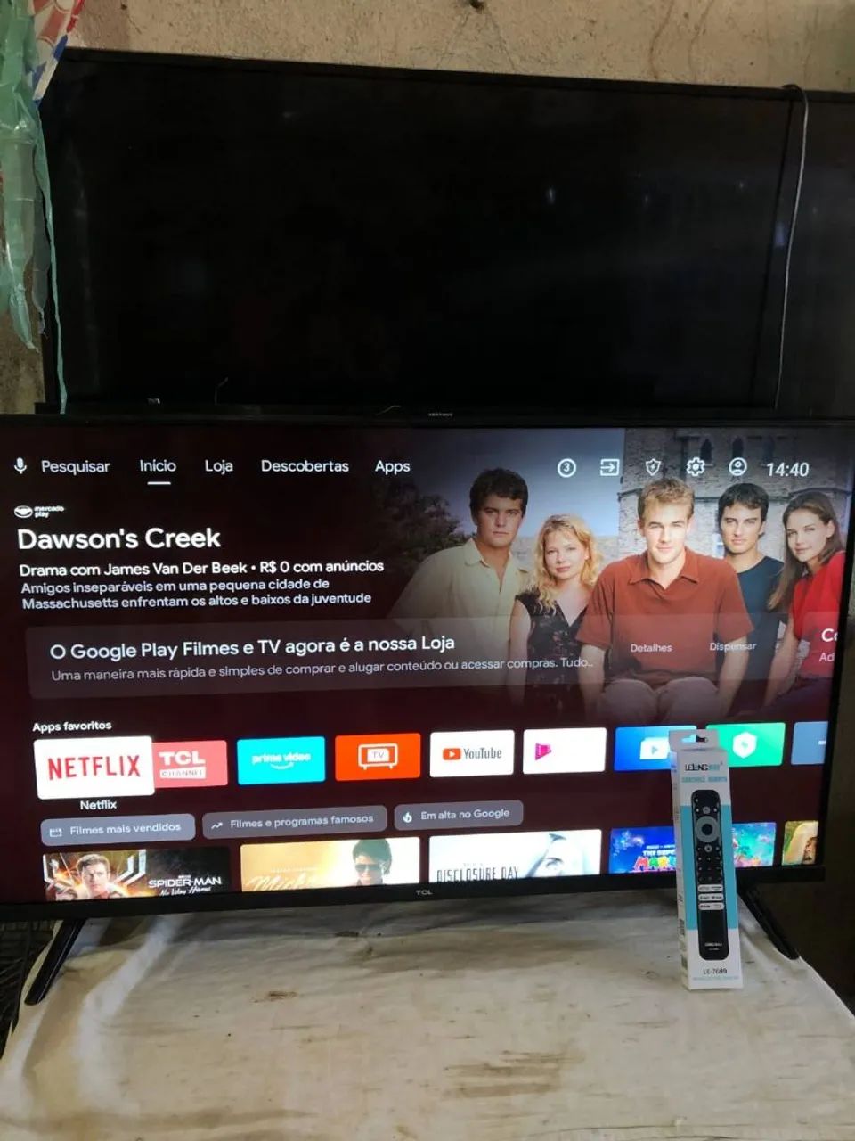 Tv TCL 40 polegadas vendo ou troco por iphone