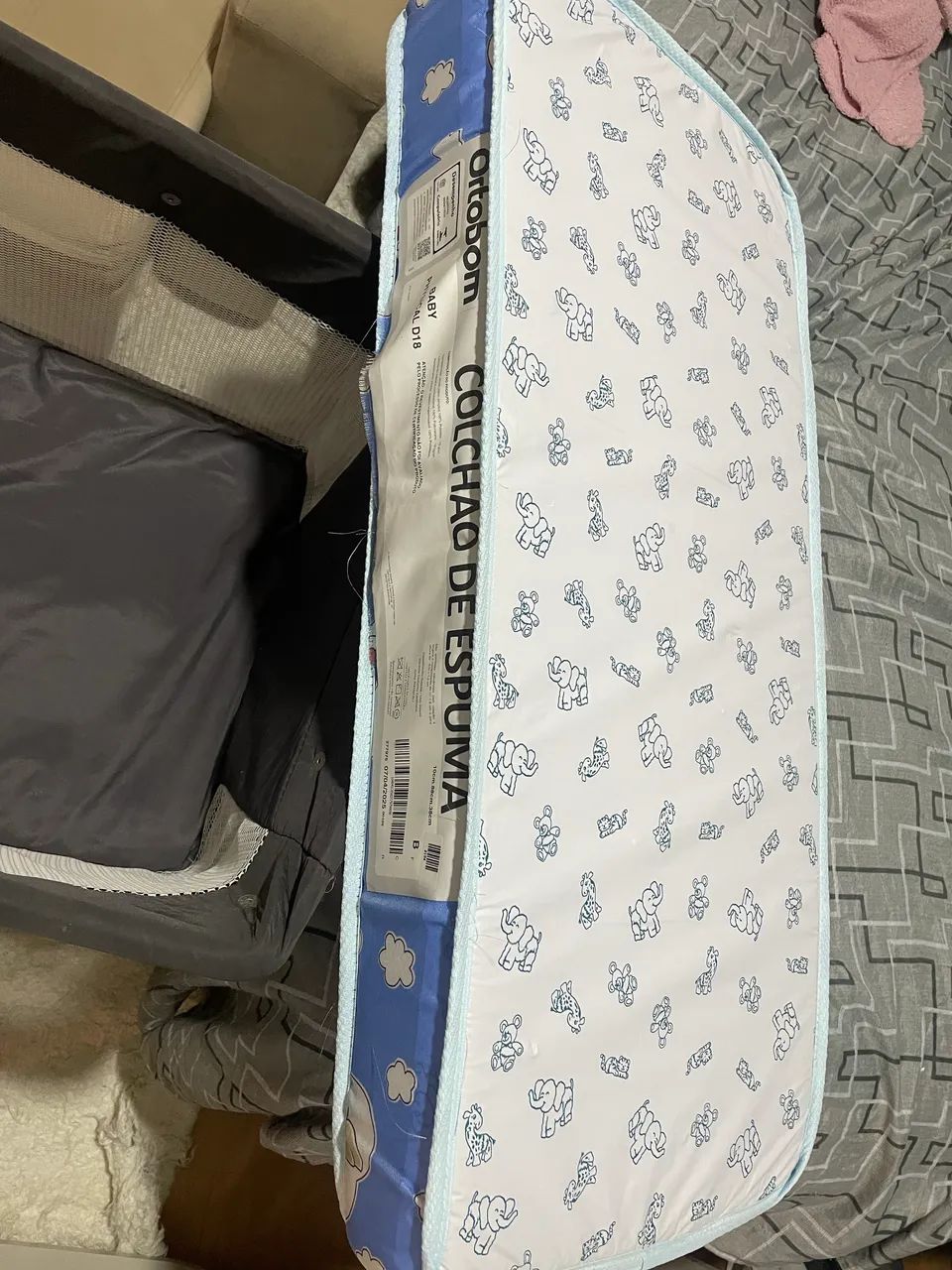 Berço Portátil para bebê com colchão  - Foto 2