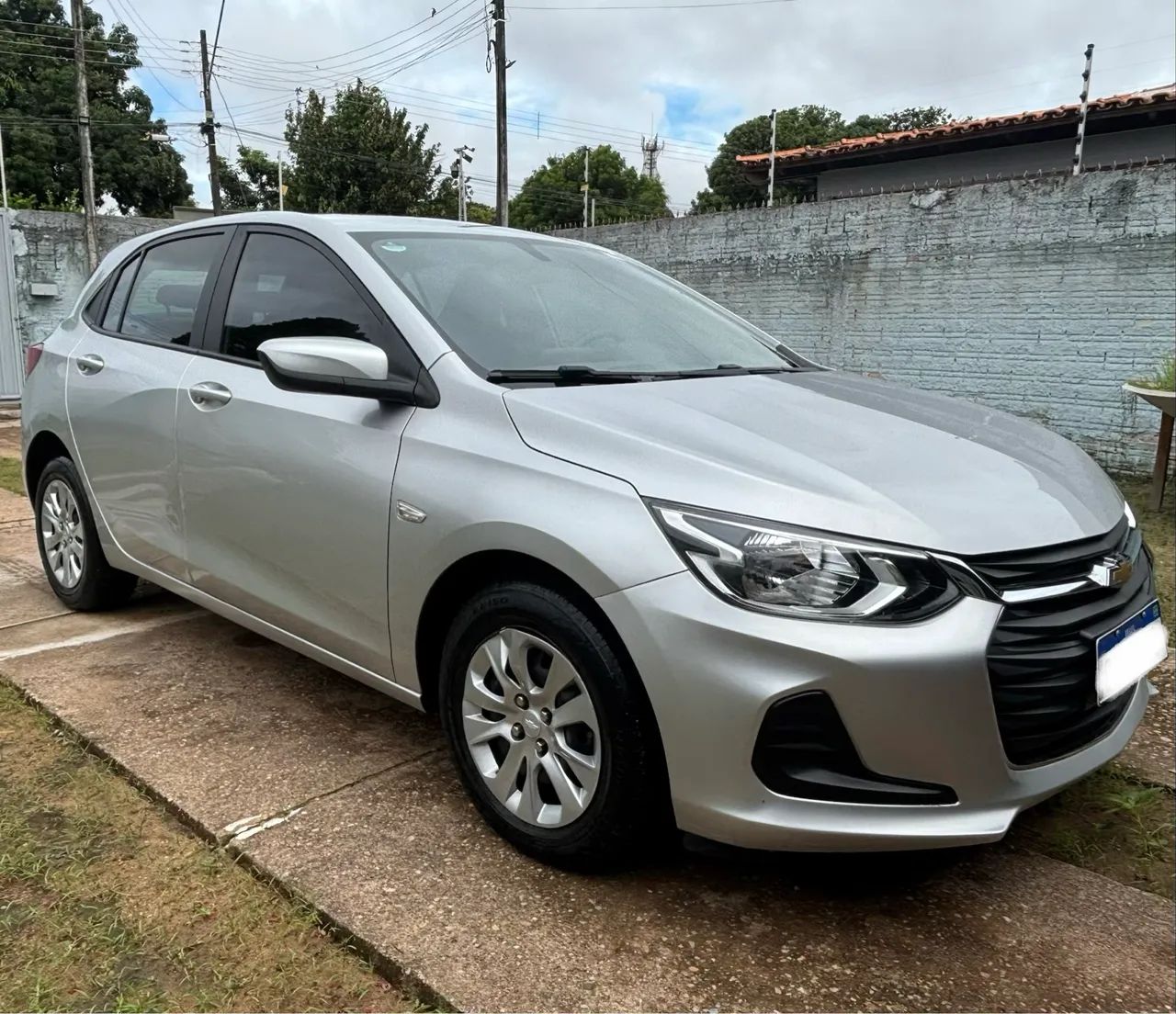 Chevrolet Onix Hatch LT 1.0 12V Flex Mec. 4P 2023 - Foto 2
