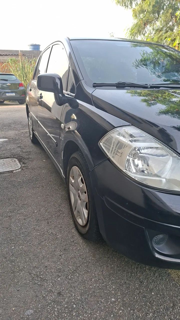 Nissan Tiida 2011