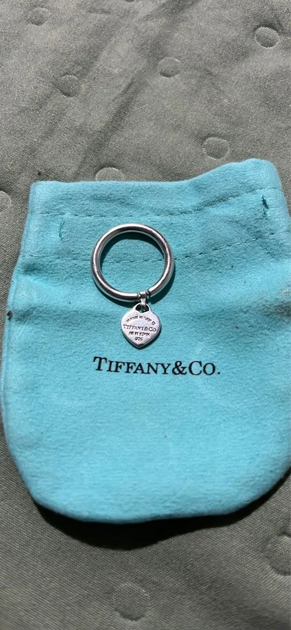 Anel com pingente de coração Return to Tiffany