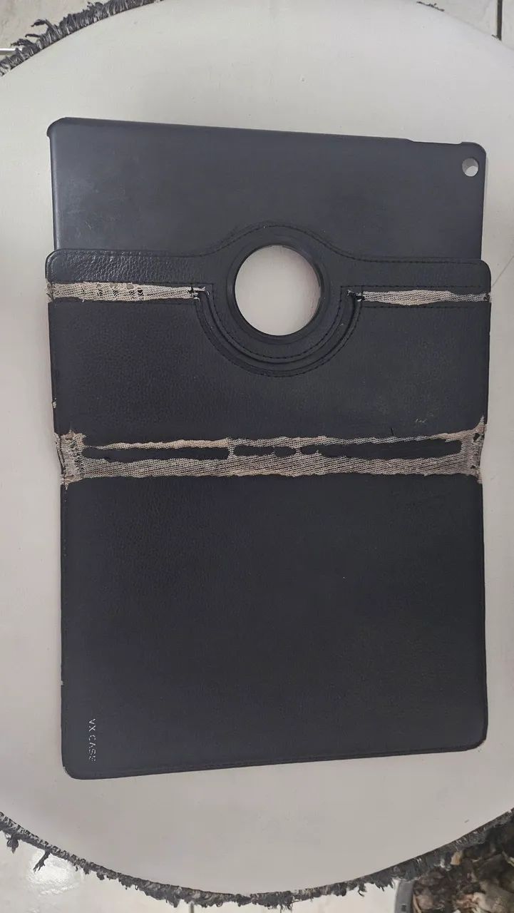 ipad 8 geração 32gb + capa e carregador - Foto 4