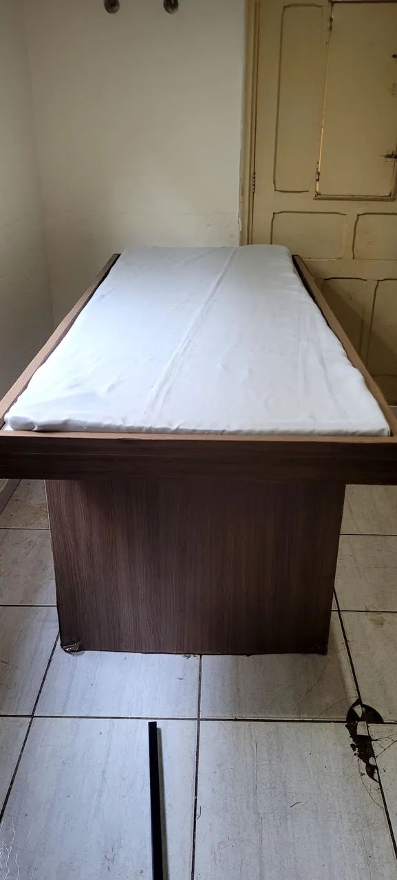 Vende-se Maca de massagem, com baú interno.  - Foto 4