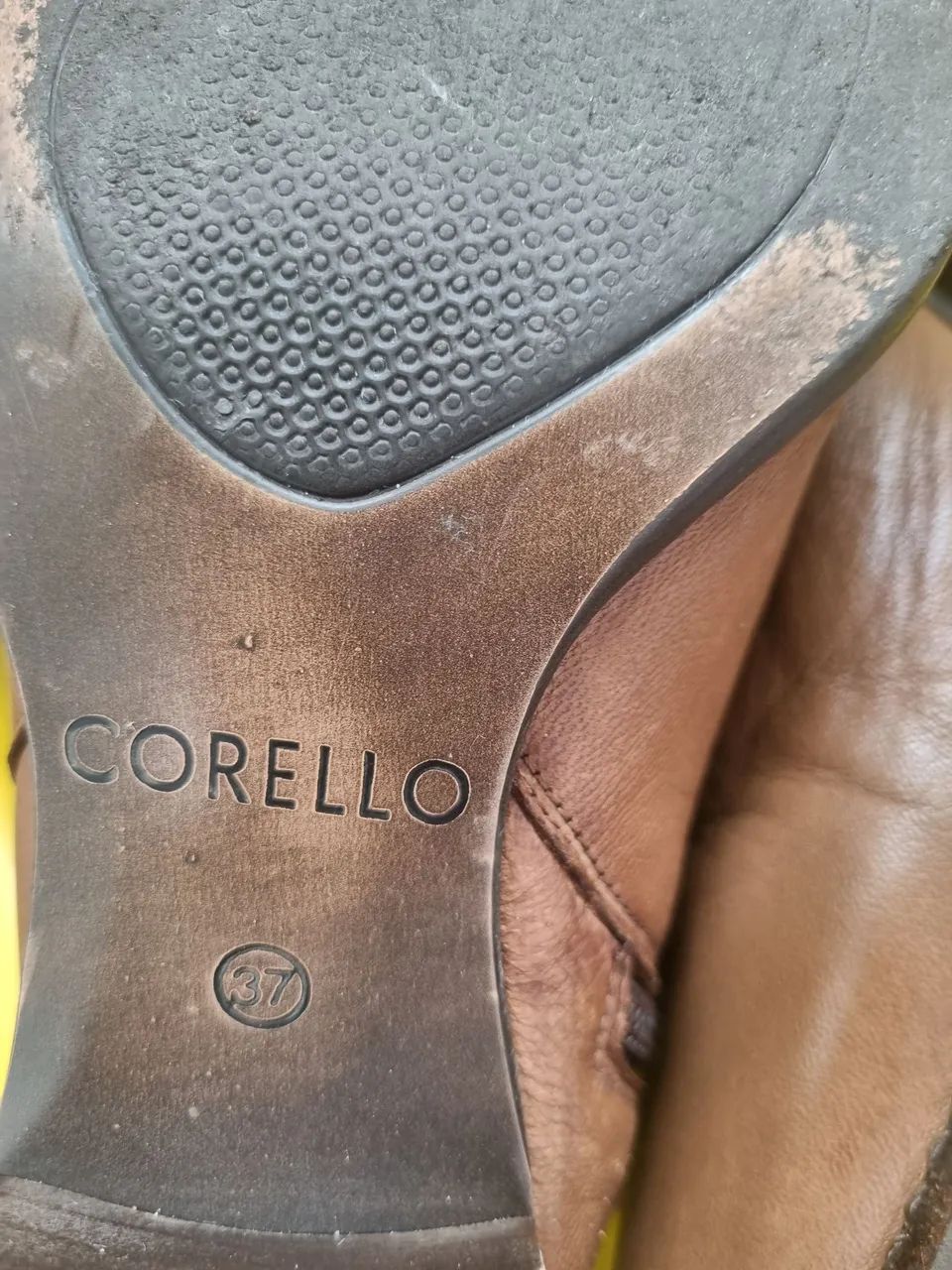 Bota Corello tamanho 37 - Foto 3