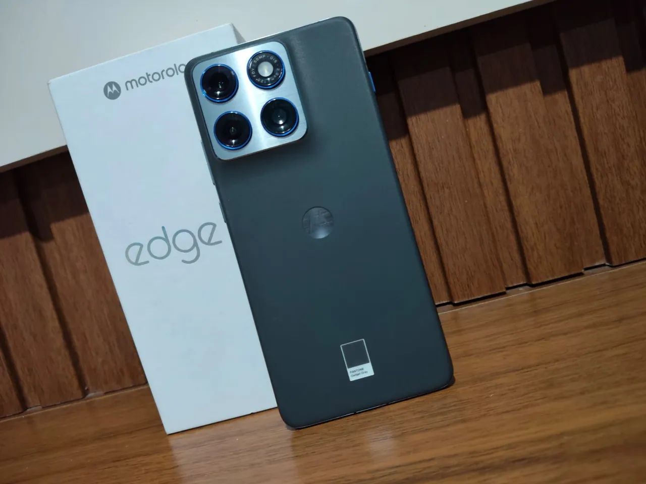 Motorola Edge 70  - Foto 2