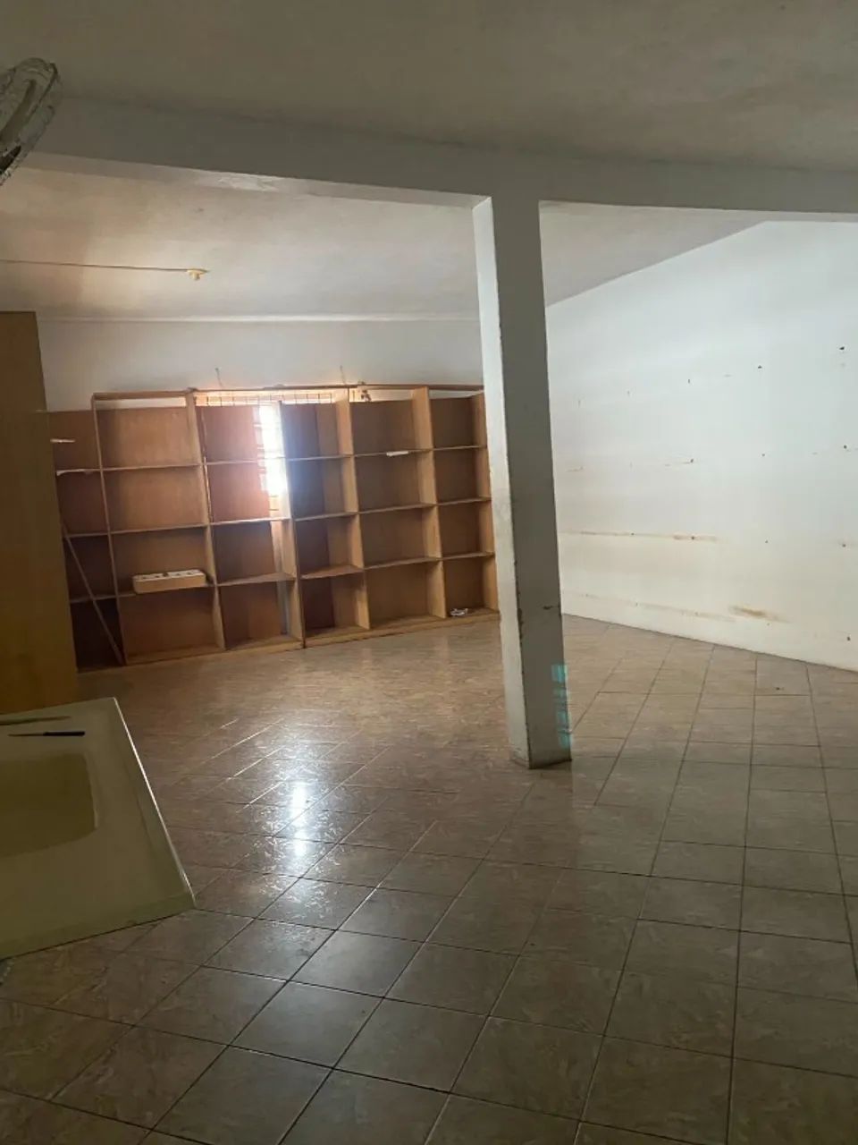 LOJA COMERCIAL NO CENTRO DE ARARUAMA COM 277m2 - Foto 4