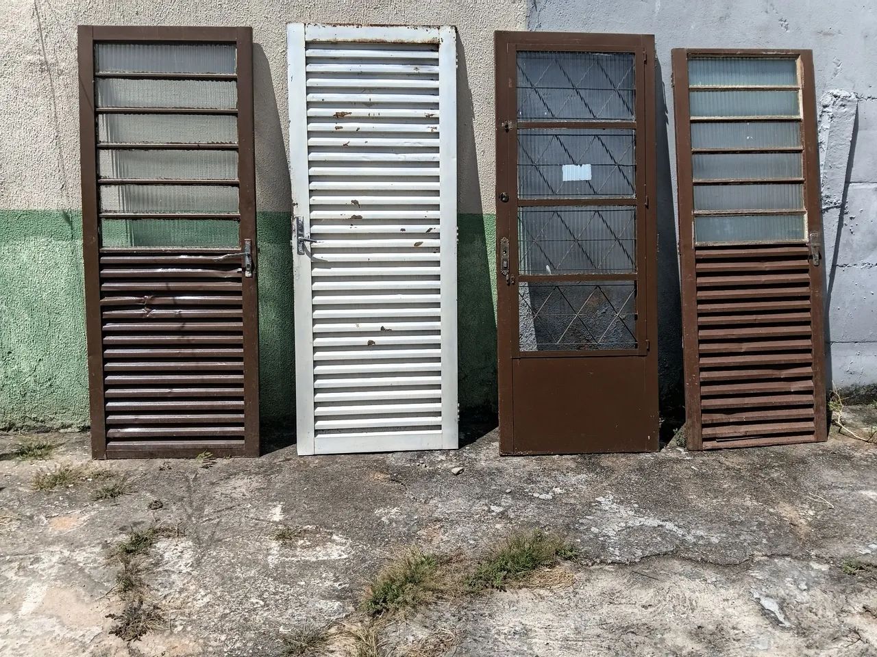 Porta de ferro