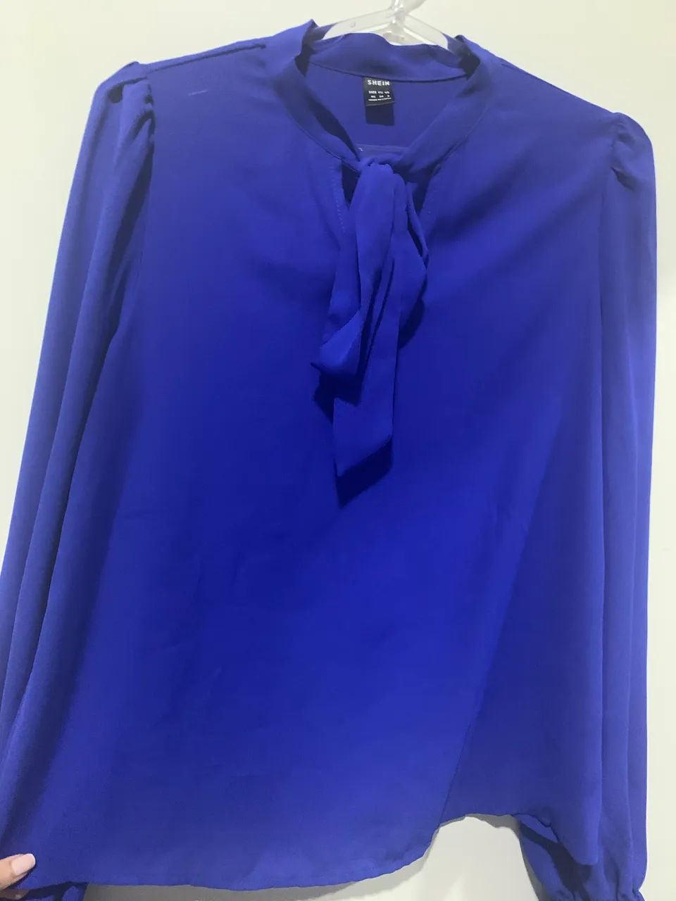 Blusa modelo Gravatinha - Azul  - Foto 2