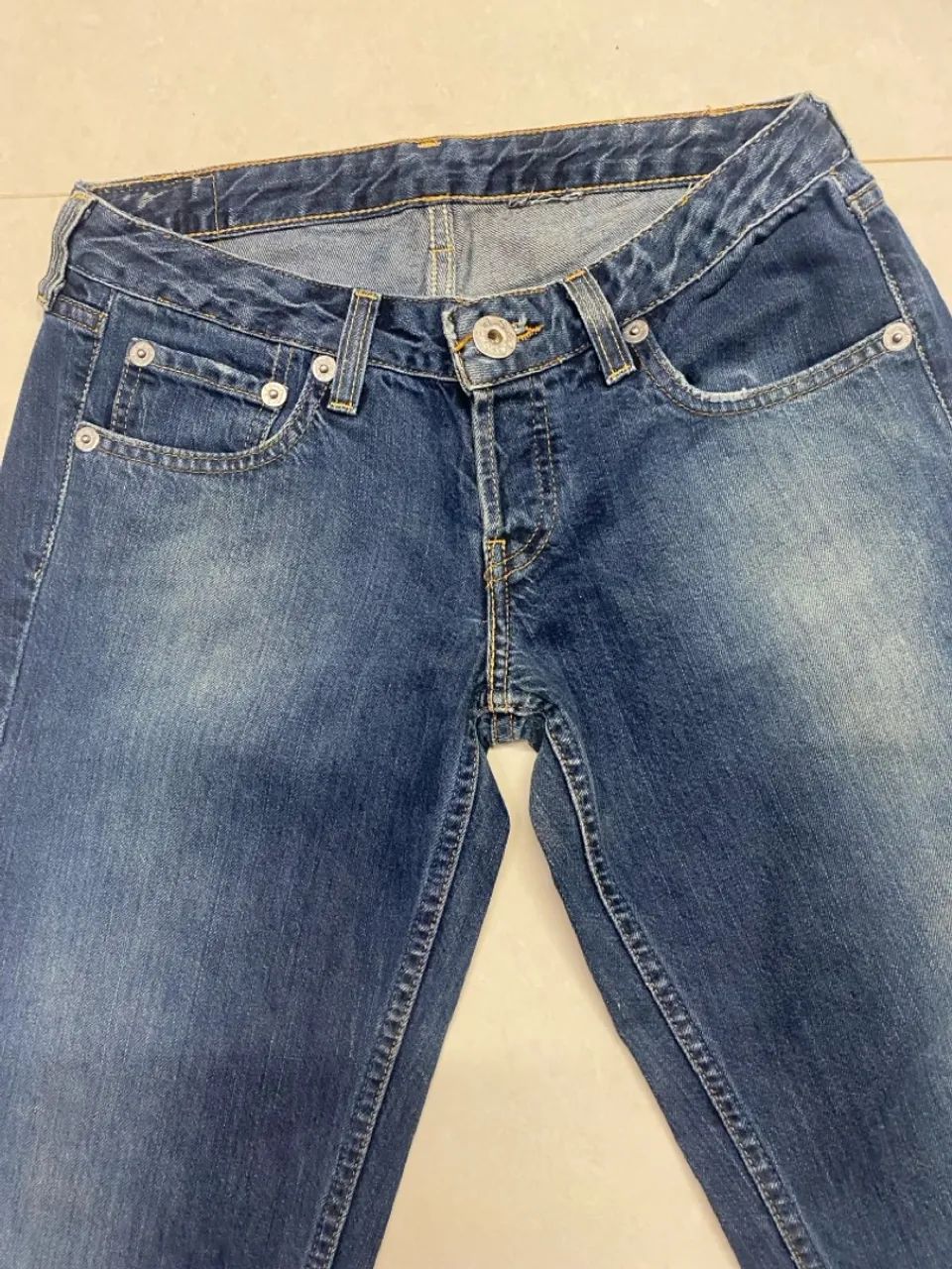 Calça jeans feminina LEVIS  modelo 517 - Foto 3