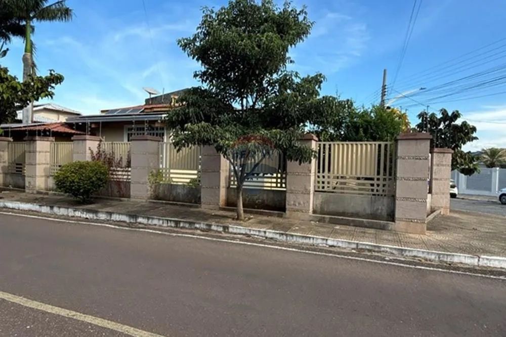 "Seu Refúgio dos Sonhos em Barra do Garças" - Foto 3