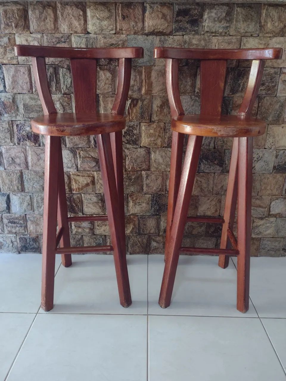 Banquetas de Madeira Maciça  - Foto 4