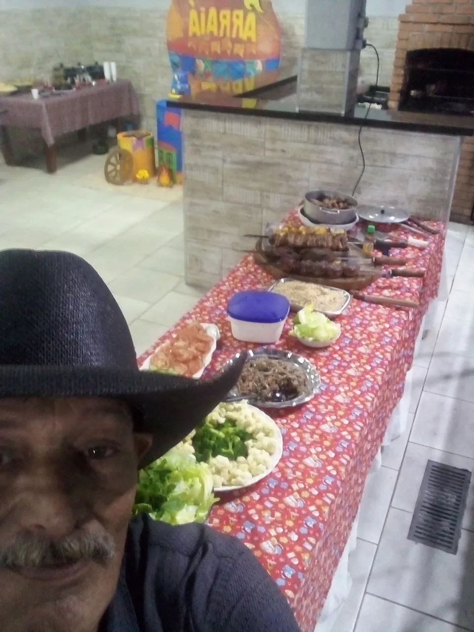 CHURRASQUEIRO E COZINHEIRO SEU ERNESTO.  - Foto 3