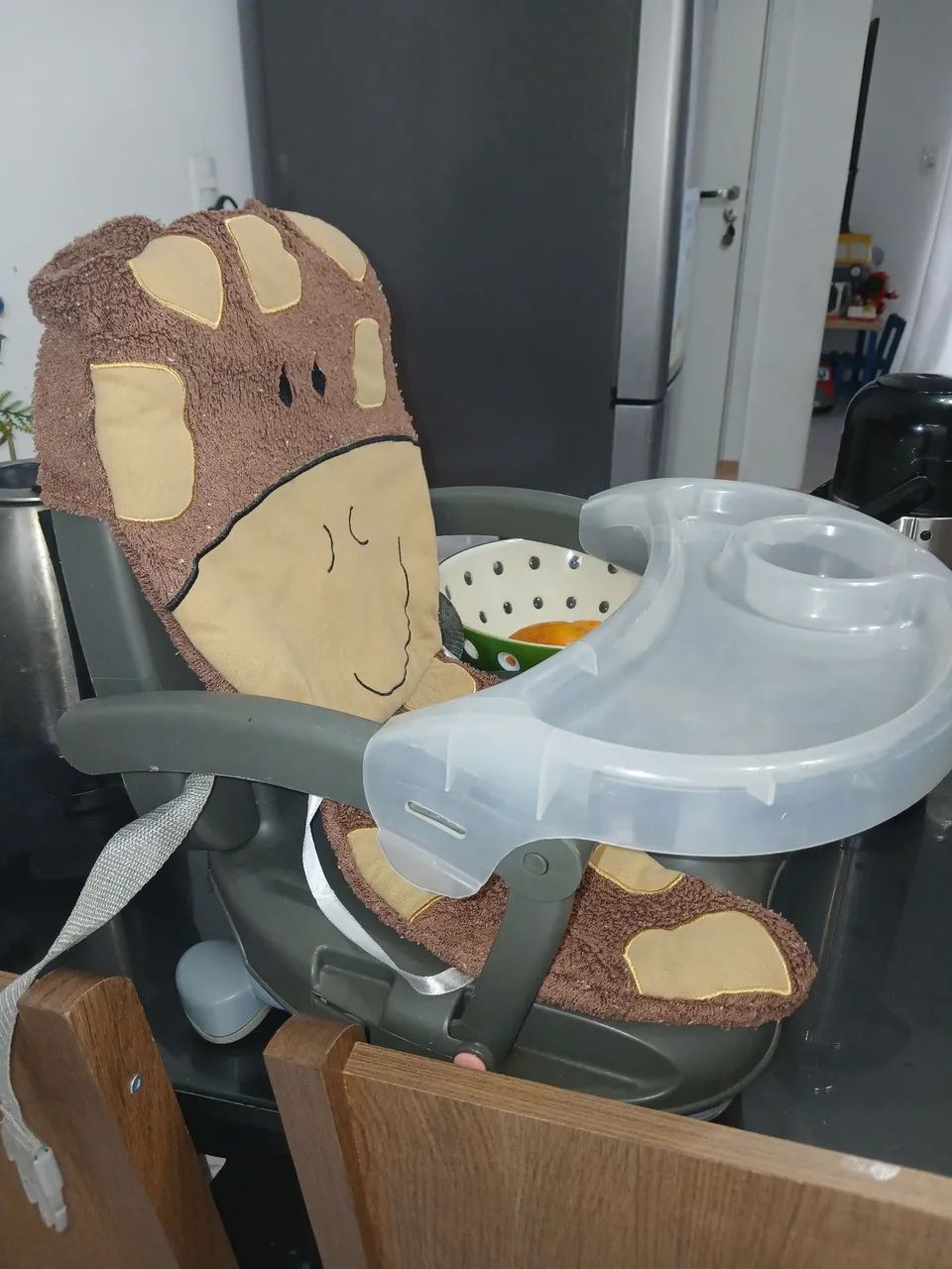 Cadeira de alimentação bebê 