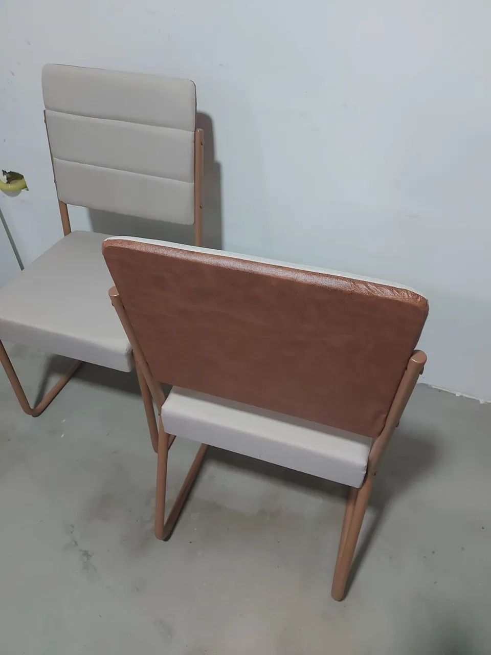 Cadeiras Novas