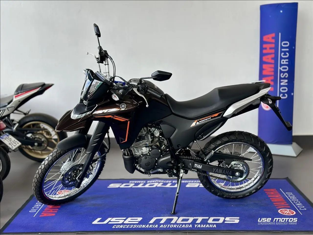 YAMAHA XTZ 250 LANDER CONNECTED