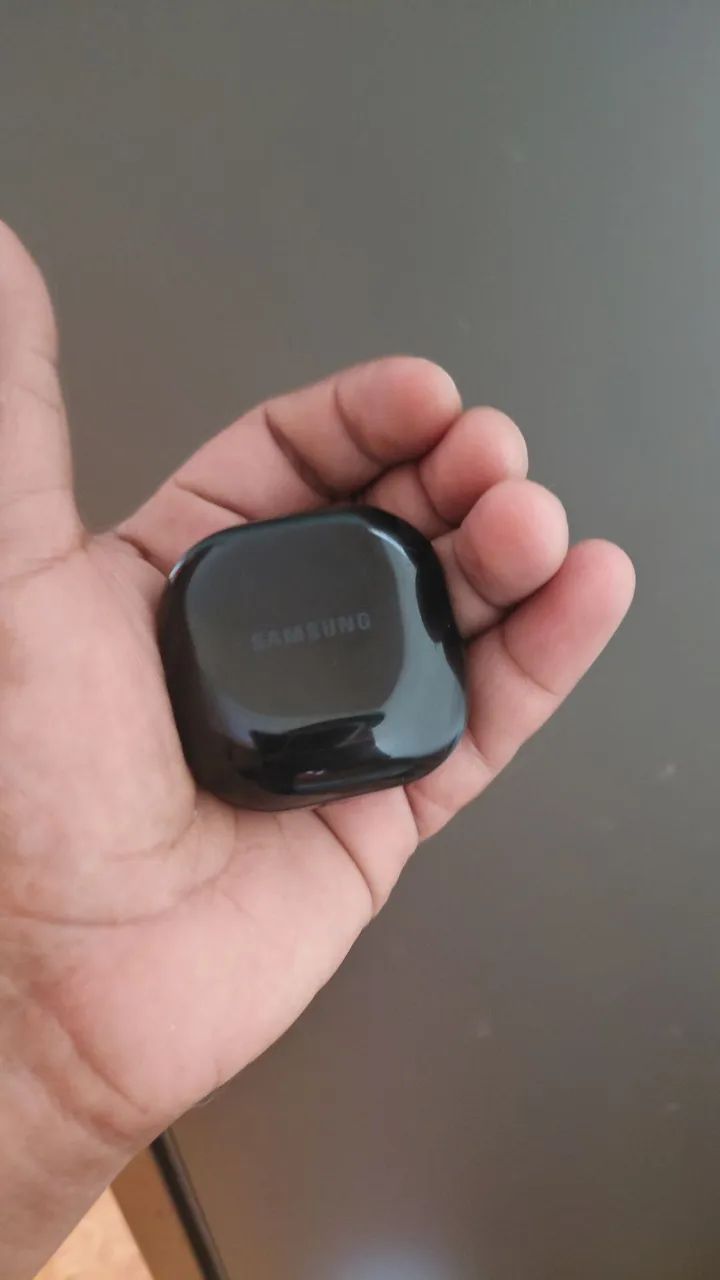 Vende se esse fone de ouvido buds core - Foto 2