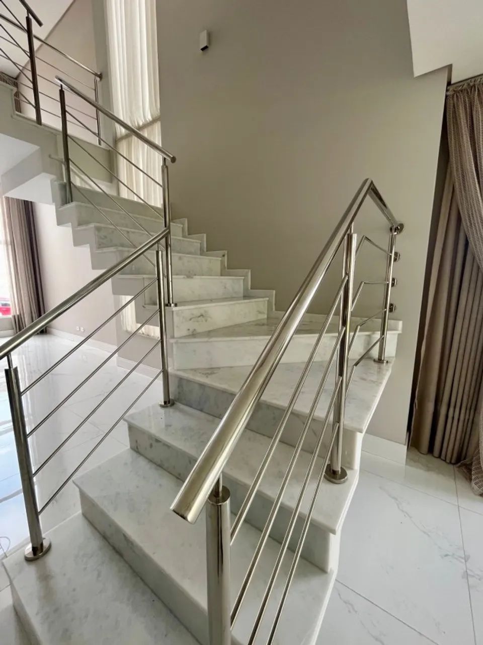 Casa com 4 Quarto(s) e 5 banheiro(s) para Alugar, 295 m² por R$ 16000 / Mês - Foto 7