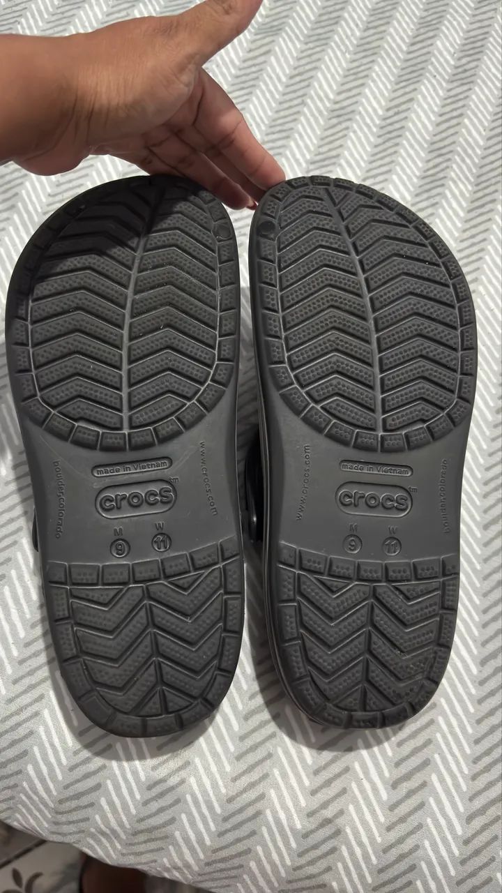 Vendo crocs original usada poucas vezes  - Foto 3