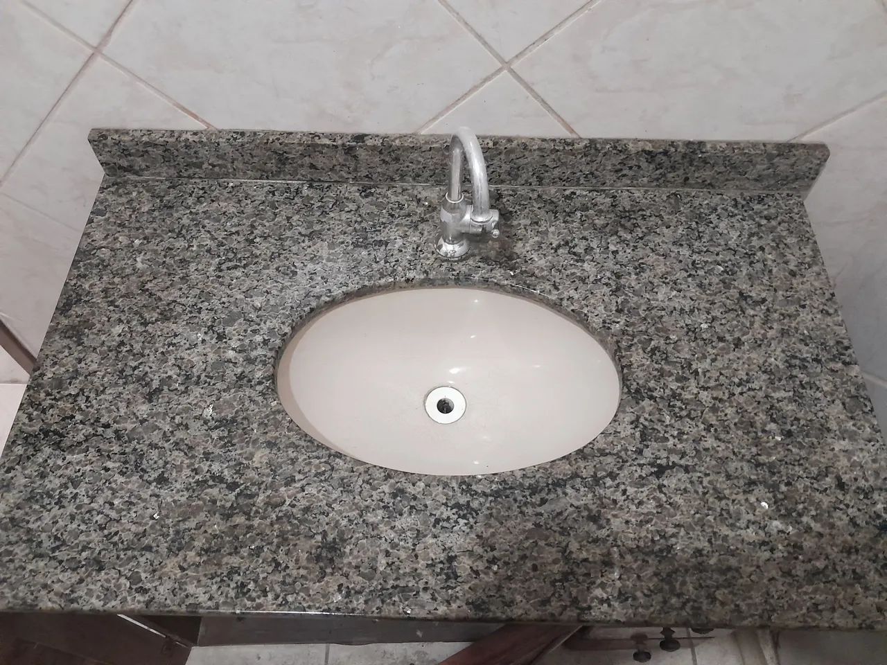 Vendo pia banheiro 