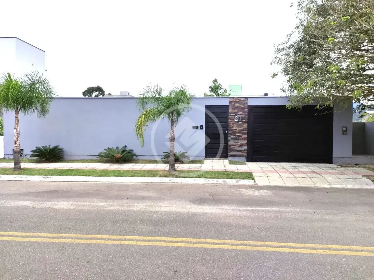 JS-CASA TÉRREA COM AMPLO TERRENO NO RIO VERMELHO | FLORIANÓPOLIS