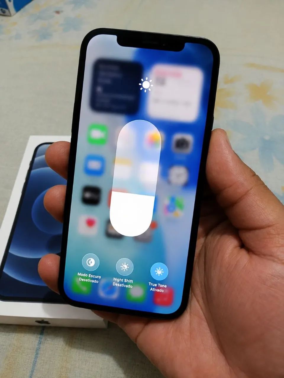 iPhone 12 