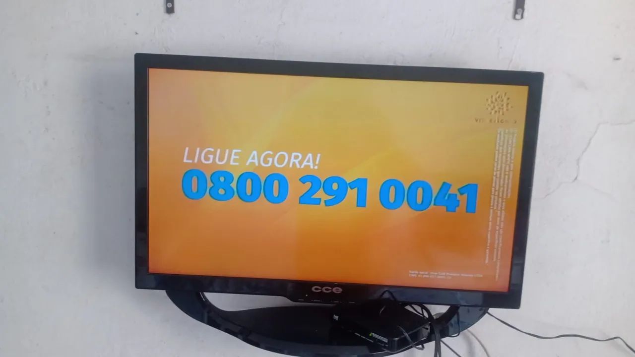 Tv CCE 24 polegadas  - Foto 2