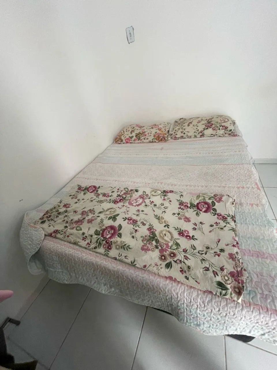  Cama casal ótimo estado