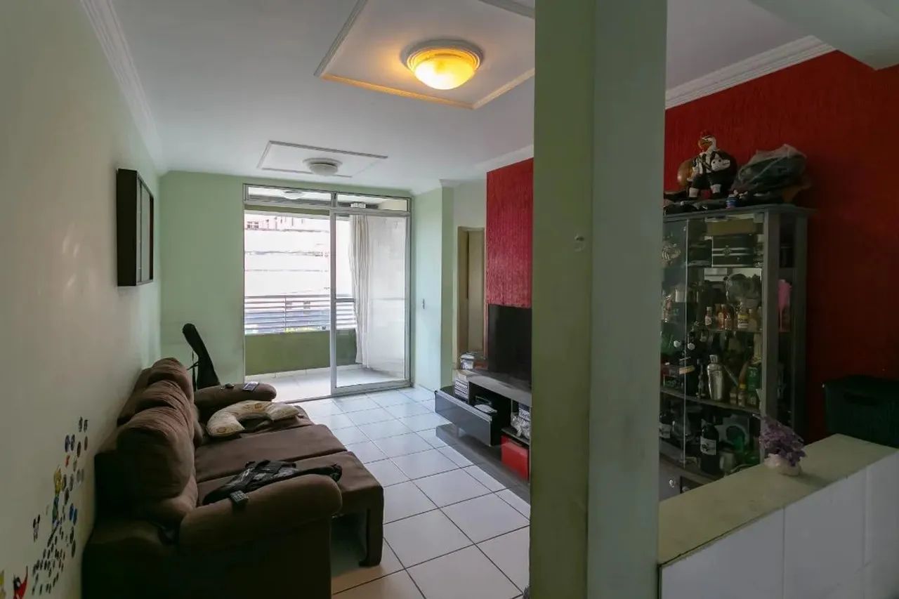 Apartamento à Venda - Graça, 2 Quartos, 70 m2