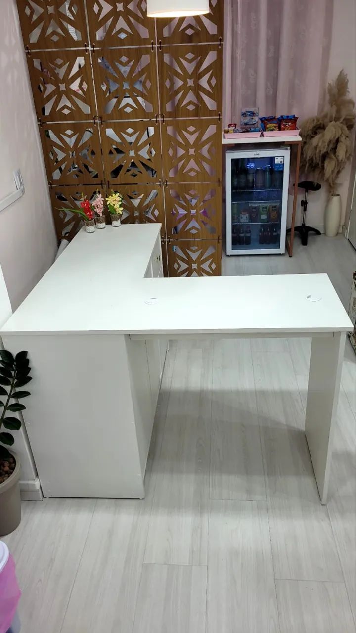 Mesa manicure / Nail designer