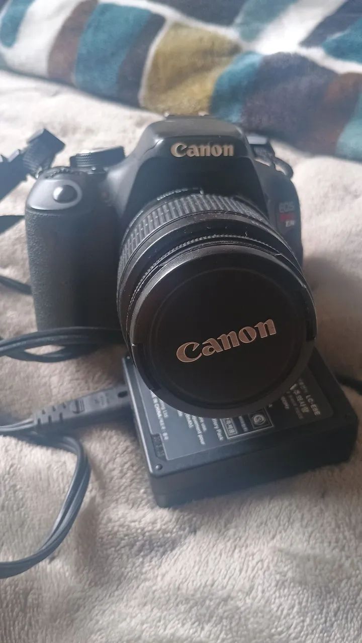 Canon EOS Rebel t3i 