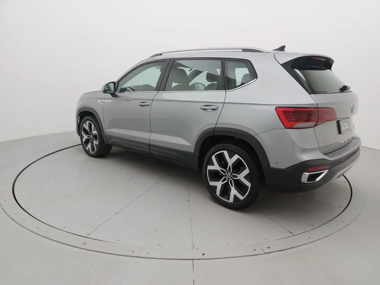 Volkswagen Taos Highline 1.4 250 TSI Flex AUT 2024 - Foto 3