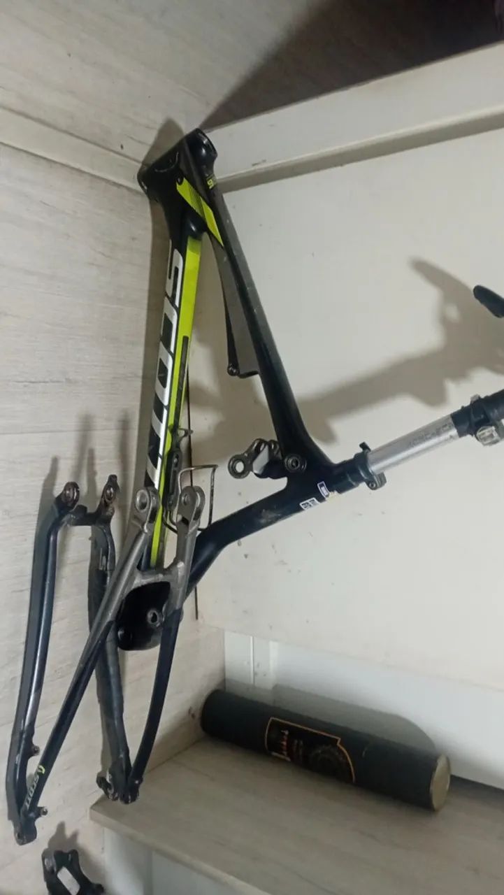Quadro scott spark 920 com rodas e guidão em carbono  - Foto 4