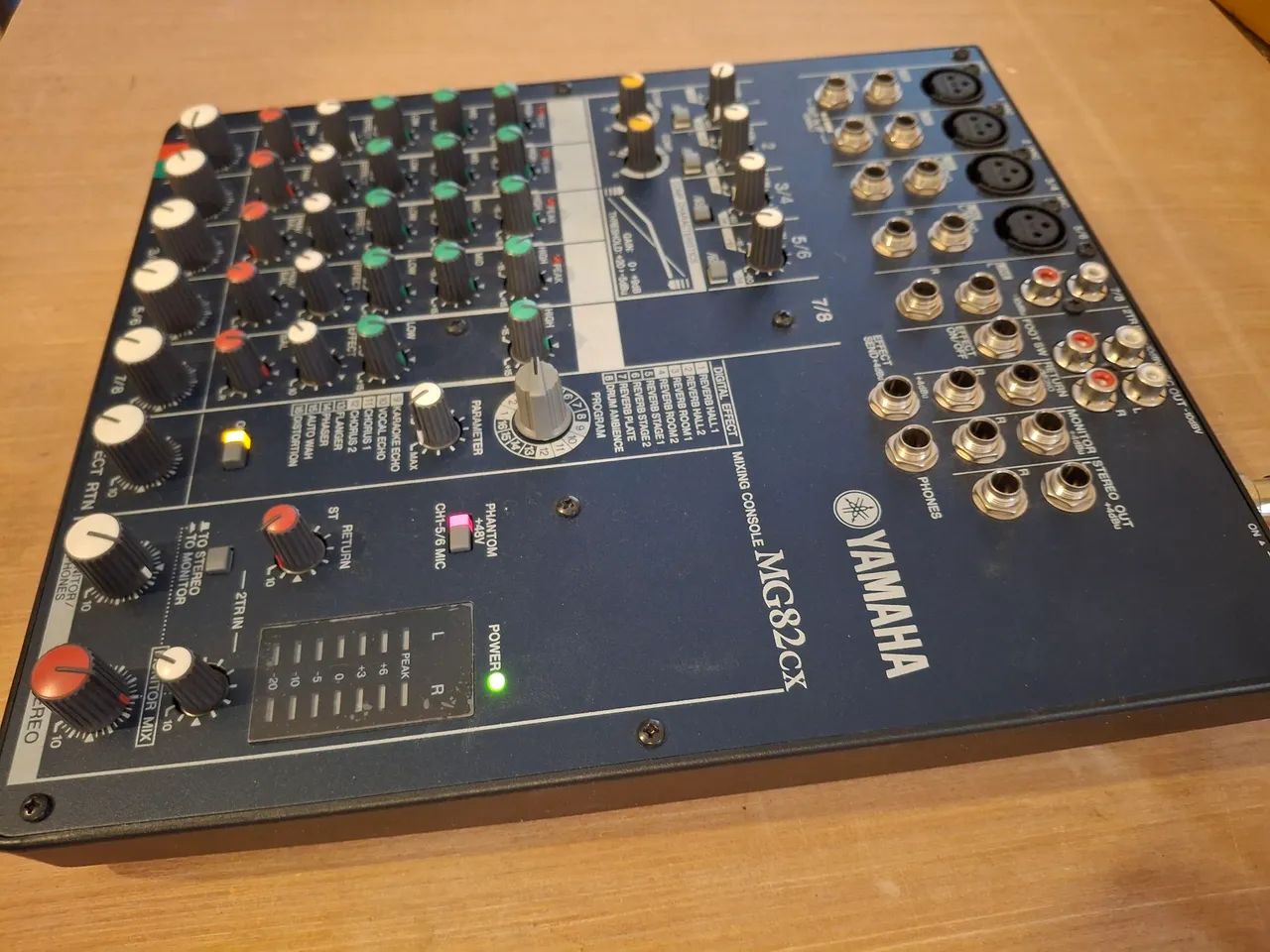 Mesa de som Yamaha MG82cx  - Foto 5