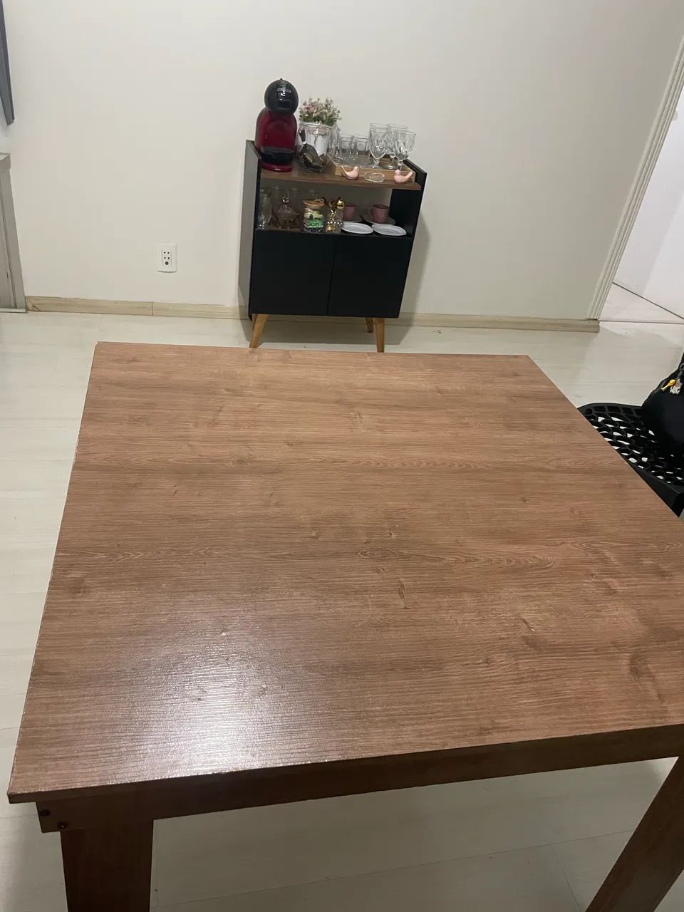 Somente a mesa