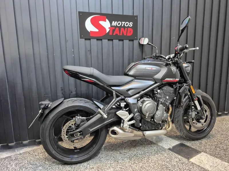 Triumph Trident 660 660 cc  - Foto 4