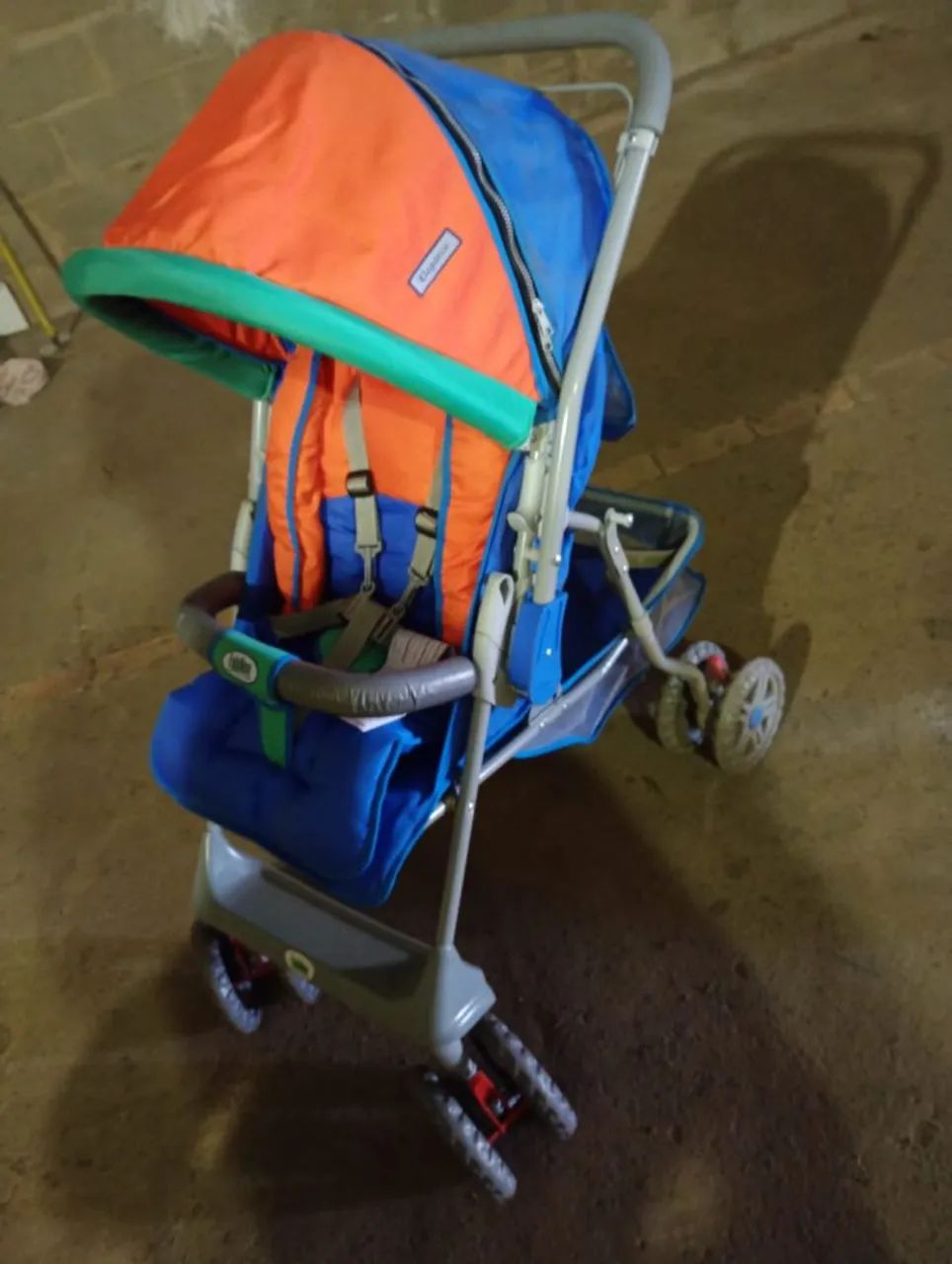 Carrinho de bebe masculino  - Foto 2