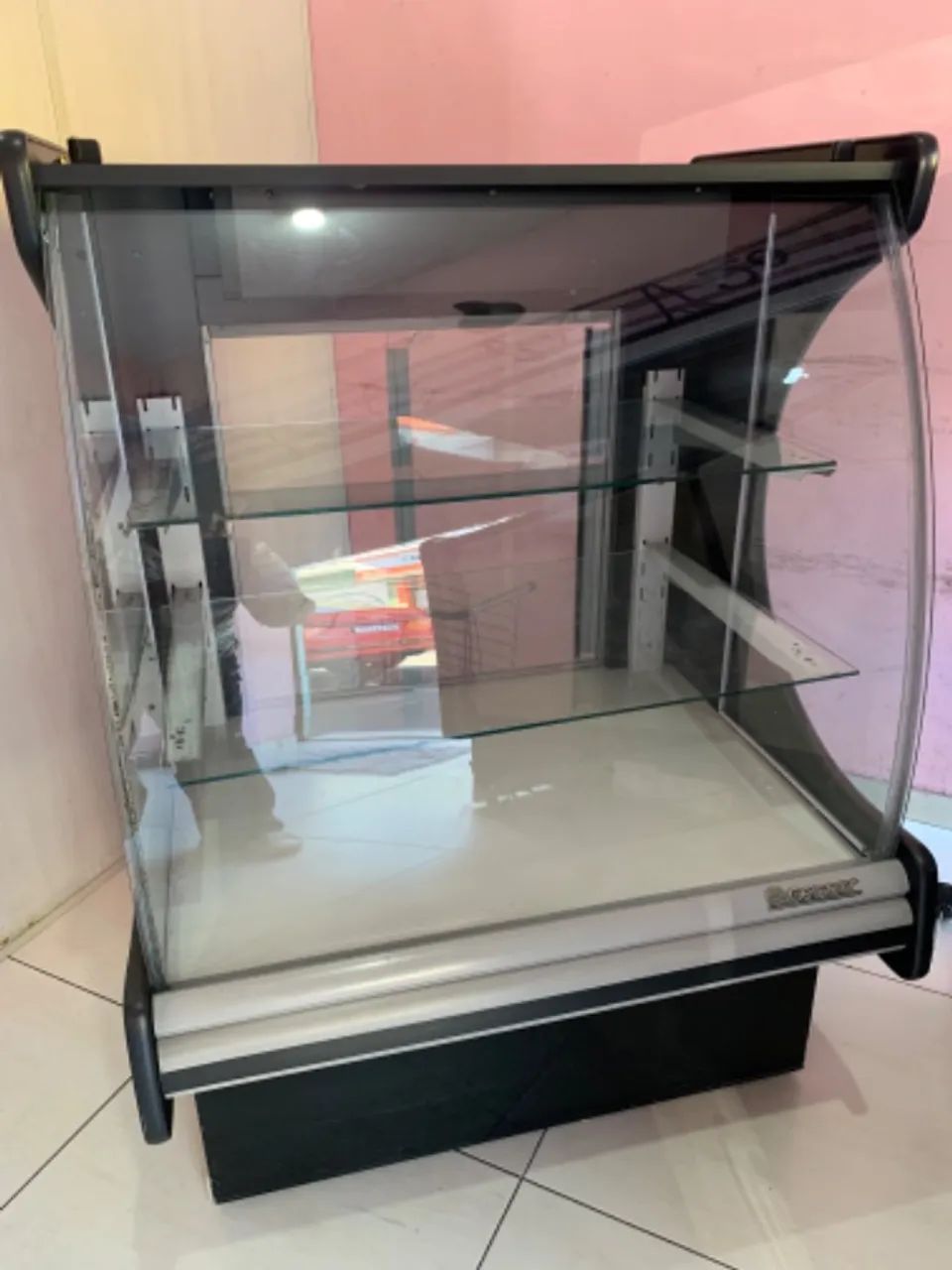 Vitrine de Bolos Seca, com Caixa. - Foto 3