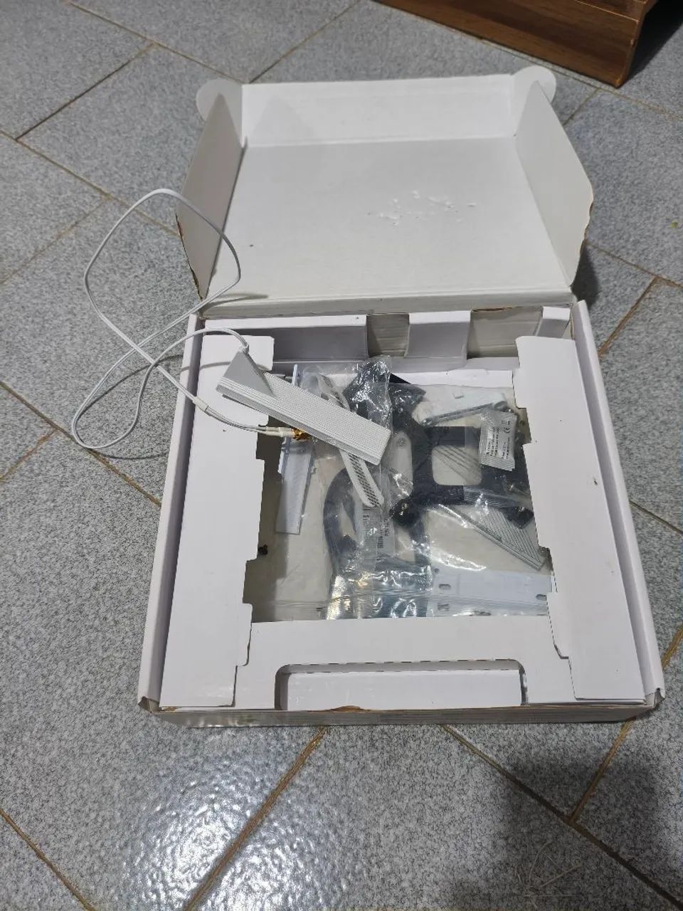 B650M AORUS ELITE AX ICE  - Foto 2