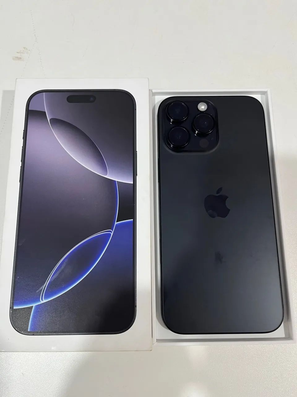 iPhone 16 pro max  - Foto 2