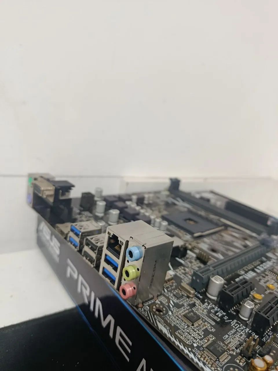 Placa Mãe A320 M Asus (avaria) - Foto 2