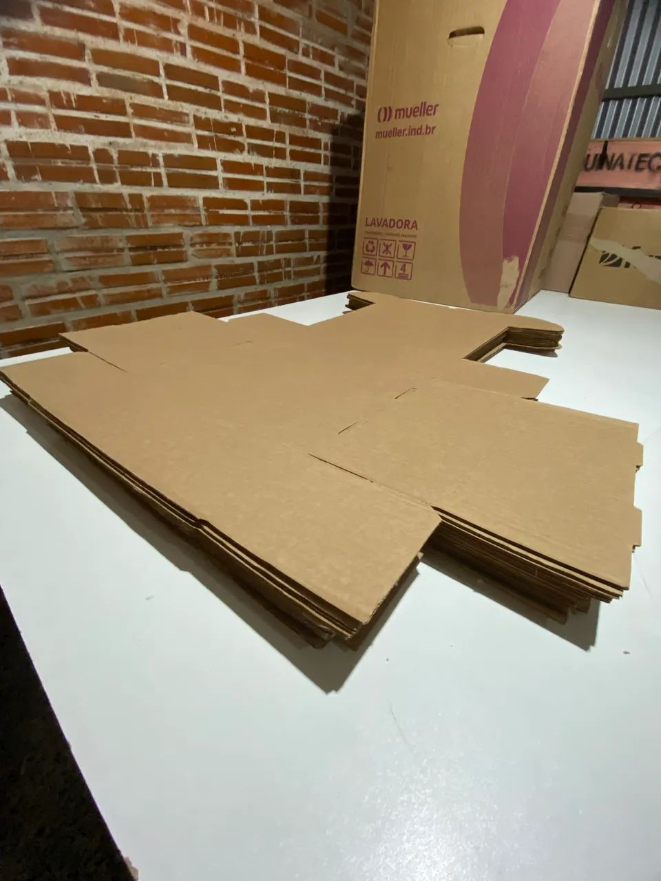 Caixas de papelão NOVAS