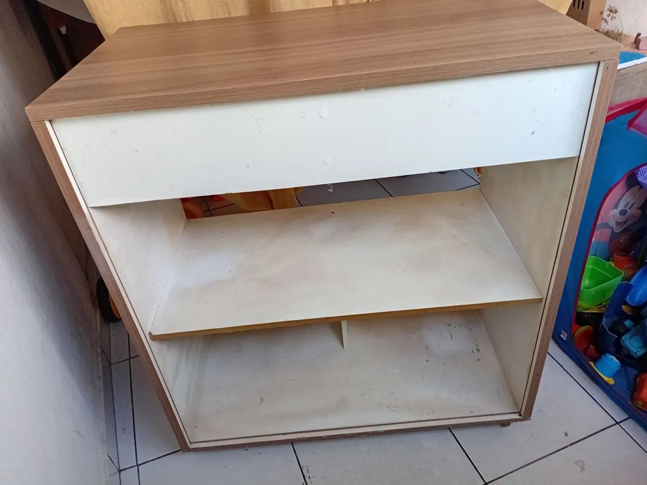 Balcão caixa e expositor