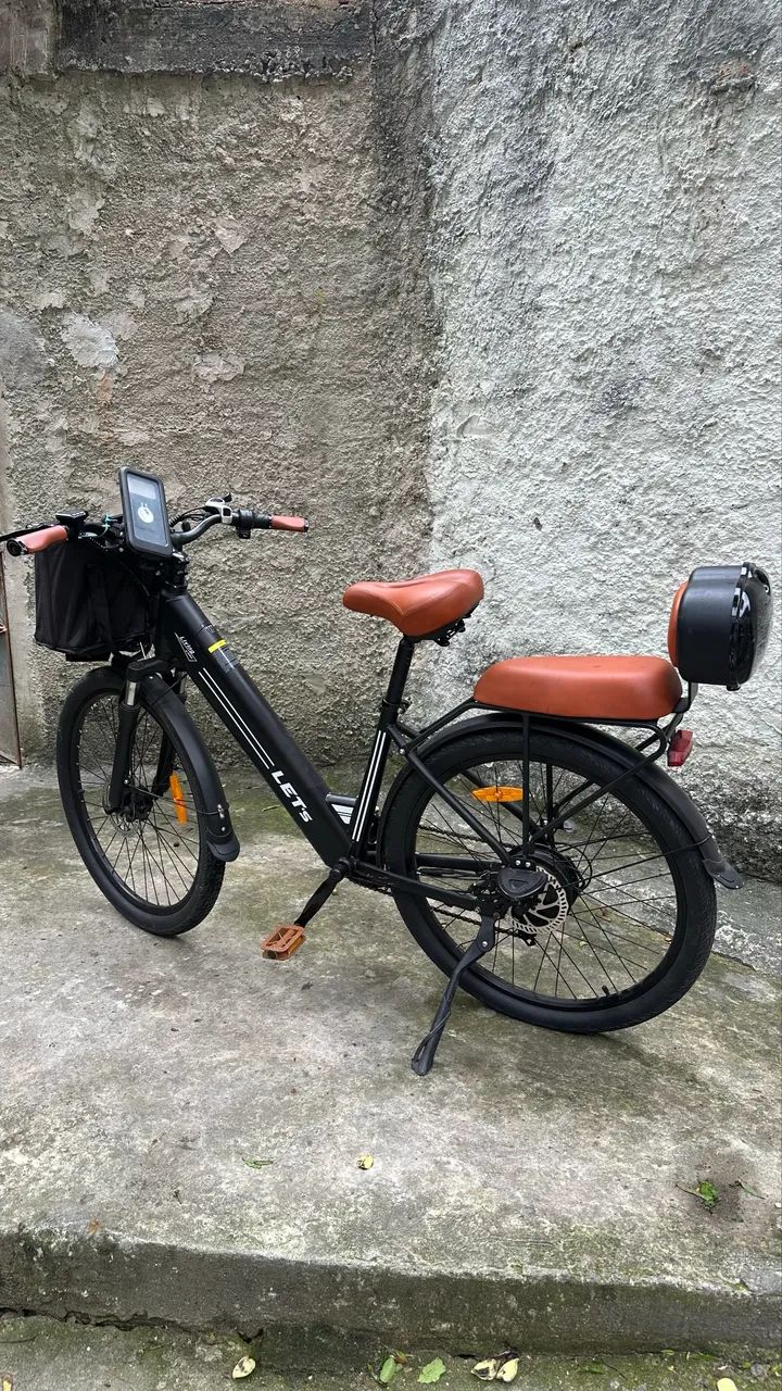 Bicicleta elétrica completa com baú  - Foto 4