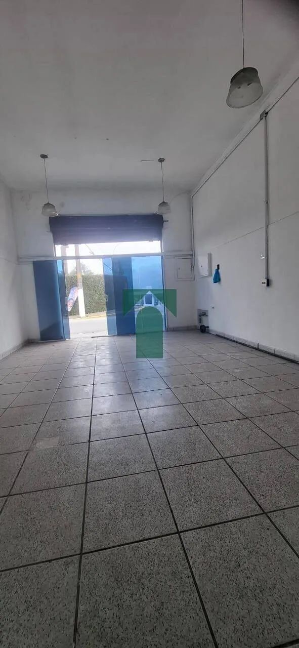 Salão comercial para alugar com 70m² 1 banheiro (Vila Suíça)