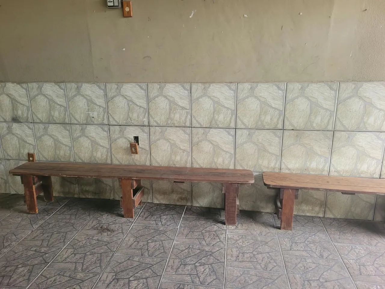 KIT DE AREA EXTERNA MESA E BANCOS - Foto 2
