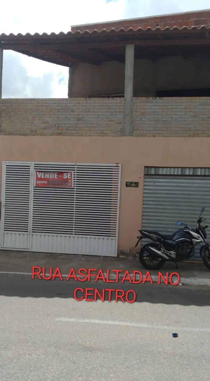 Vende-se uma Casa Duplex com Ponto Comercial no Centro de Ocara 