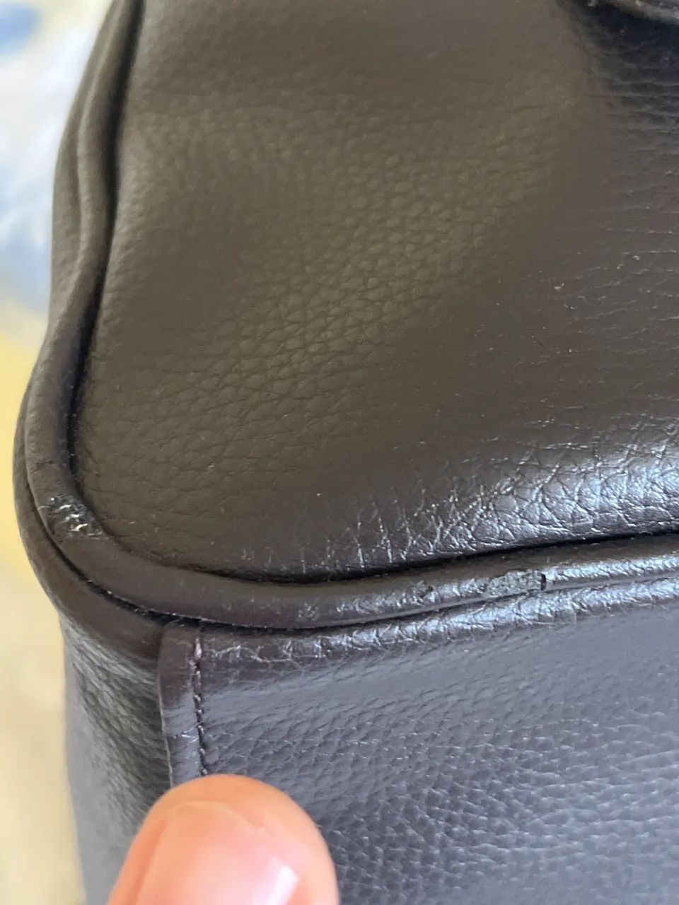 Necessaire bolsa tommy Hilfiger em couro - Foto 5