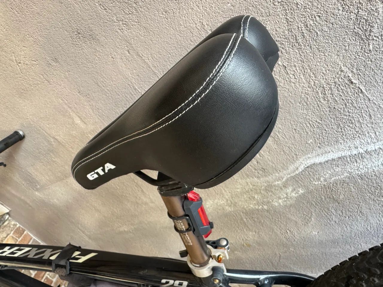 Bicicleta  Foxxer 29 com acessórios - Foto 4