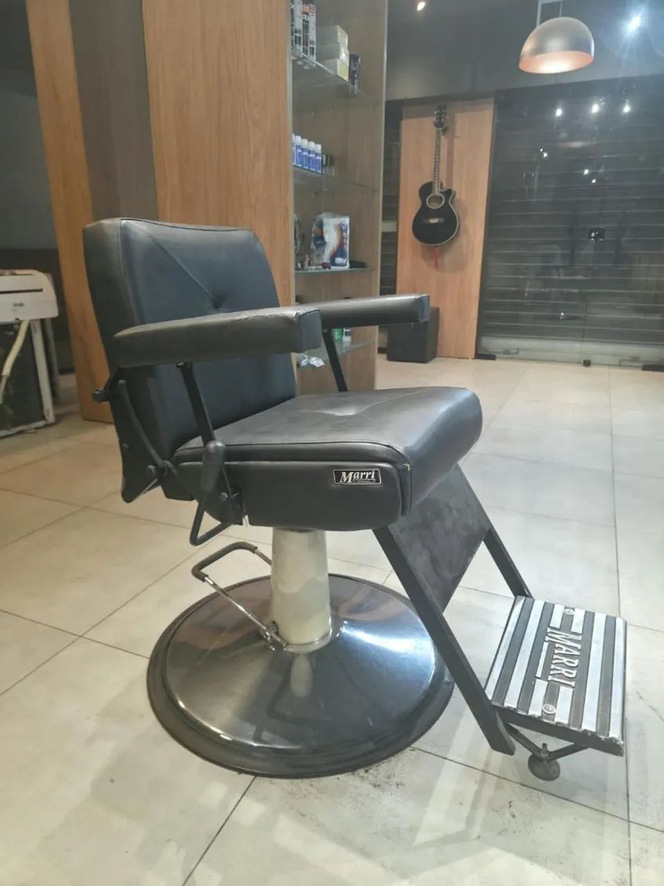 Cadeira Barbeiro Marri