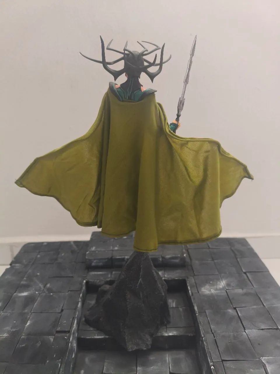 Iron Studios 1/10 Hela Thor Ragnarok  - Foto 3